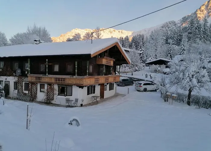 Oberholzer & Apartman *